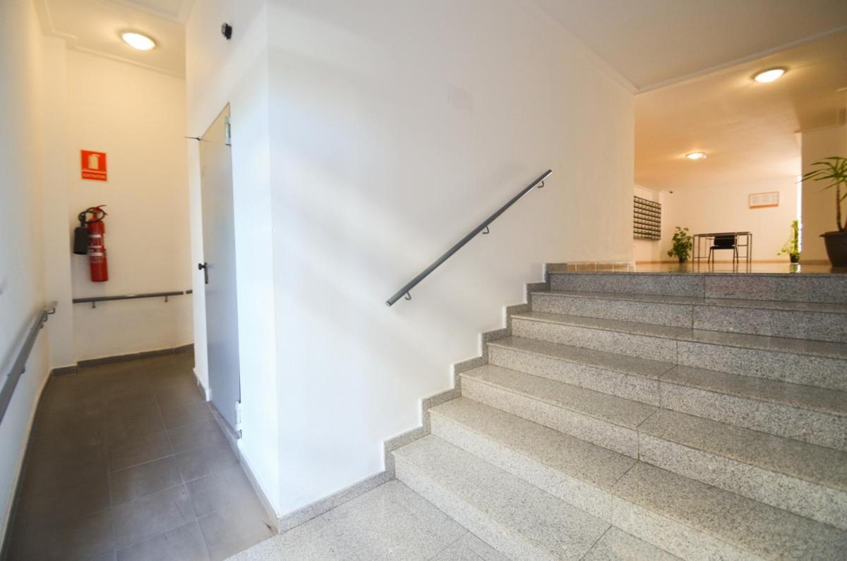 Schoene Wohnung Mit Pool , Wi-Fi Und Privat Garage Торрев'єха Екстер'єр фото