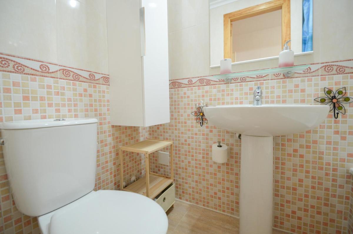 Schoene Wohnung Mit Pool , Wi-Fi Und Privat Garage Торрев'єха Екстер'єр фото