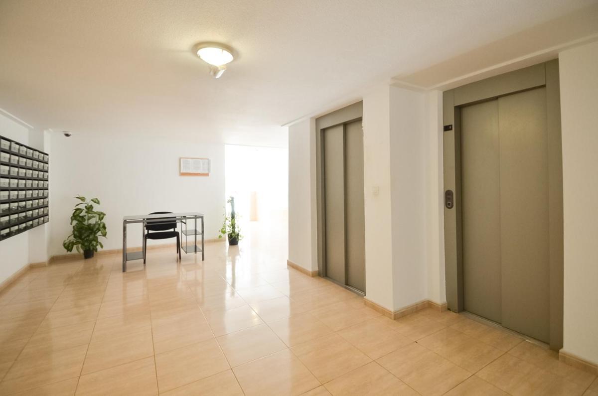 Schoene Wohnung Mit Pool , Wi-Fi Und Privat Garage Торрев'єха Екстер'єр фото